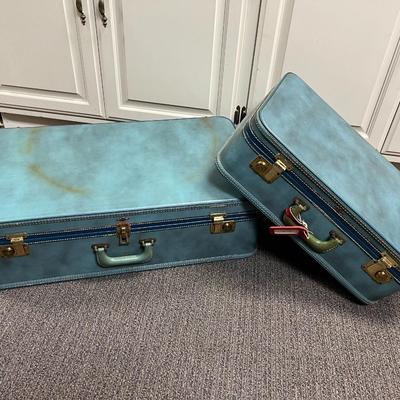 Pair of Vintage GS Stylite Blue Leather Luggage Matching Travel Suitcases