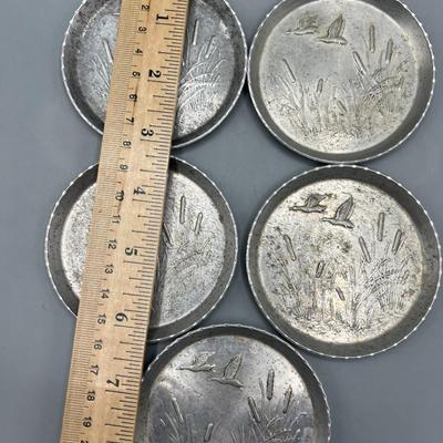 Set of 5 Vintage Hammered Aluminum Embossed Stamped Metal Ducks in Flight Coasters