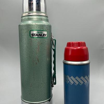 Pair of Vintage Thermos Hot Cold Drink Containers Stanley Keapsit