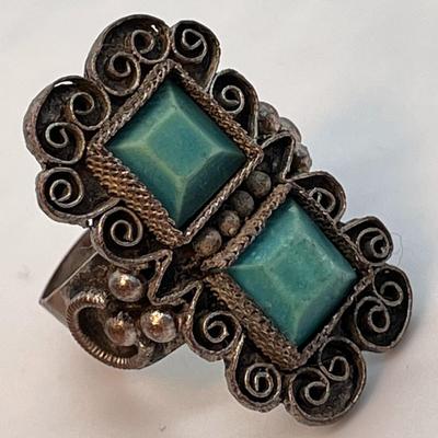 ANTIQUE RING FROM OLD CHINA FILIGREE DETAIL