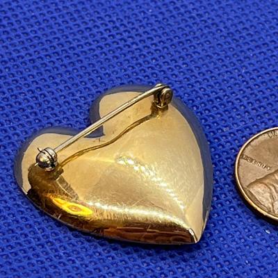 WELL MADE HEART PIN WITH REAL PEARL