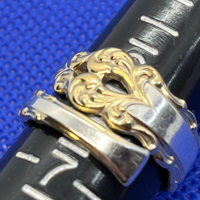 STERLING SILVER RING SIZE 6