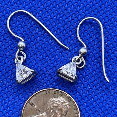 â€œ.925â€ STERLING BRILLIANT SHINE EARRINGS CZ?
