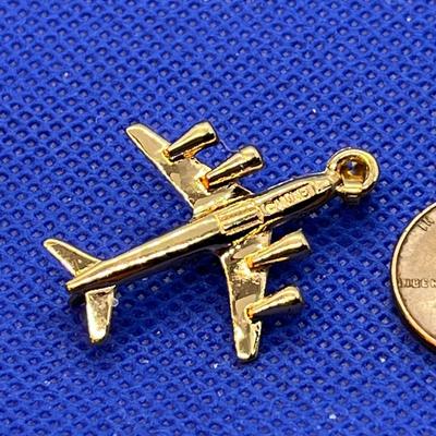 JET AIRLINER PENDANT CHARM BY â€œMONETâ€