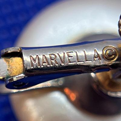 VINTAGE â€œMARVELLAâ€ PEARLY BUTTON EARRINGS