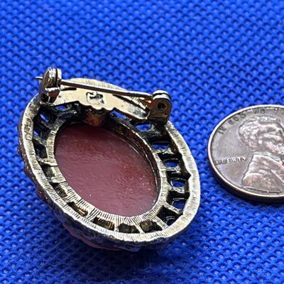 CAMEO PIN GOOD DETAILING