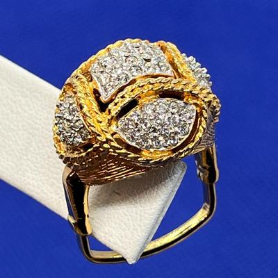 FLASHY â€œVENDOMEâ€ GOLD, SILVER TONE RING