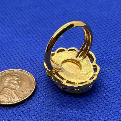 LOVELY LOCKET RING SIZE 7-1/4