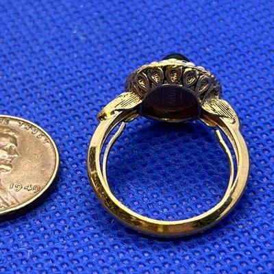 â€œAVONâ€ RING SIZE 7