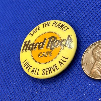 HARD ROCK CAFE PIN