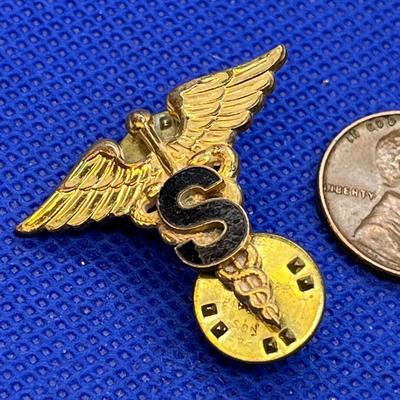 VINTAGE CADUCEUS (DOCTOR) â€œSâ€ MILITARY PIN
