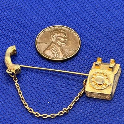 VINTAGE TELEPHONE STICK PIN BY AVON