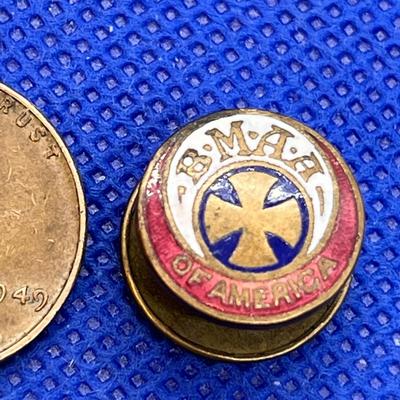 VINTAGE ORGANIZATION BUTTON â€œBMAAâ€