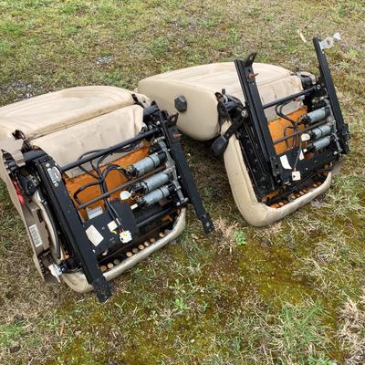 319 Set of Electric Mechanical Driver & Passenger Seats w/Matching Back Seats