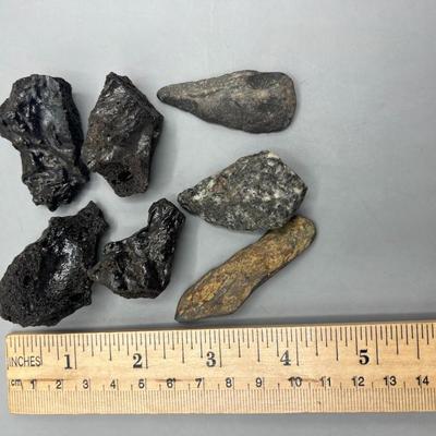 Lot of Black Minerals & Arrowhead Shaped Rocks