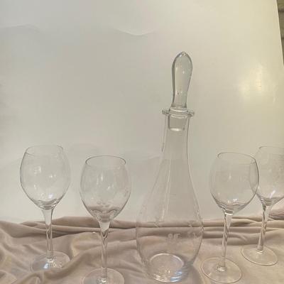 4 Etched Wine Glasses And Wine Decanter. Glasses Are Almost 9” High. Decanter Is 15” High. Beautiful Set.