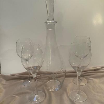 4 Etched Wine Glasses And Wine Decanter. Glasses Are Almost 9” High. Decanter Is 15” High. Beautiful Set.