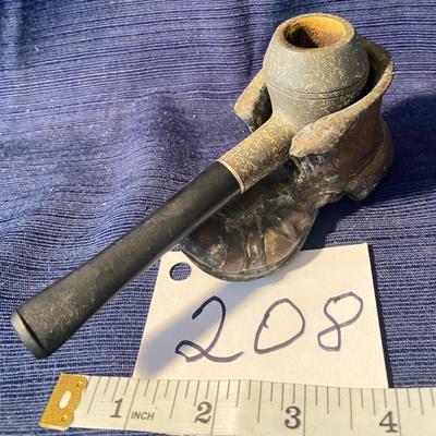 Vintage Ol Shoe Pipe Holder & Pipe