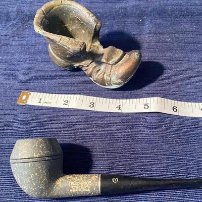 Vintage Ol Shoe Pipe Holder & Pipe