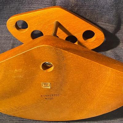 Vintage 1960s Wood Pipe Holder & Pipes