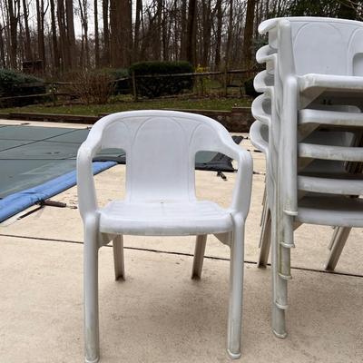 6 Kettler Plastic Stacking Chairs