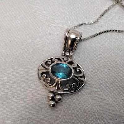 Vintage London Blue Topaz 925 18" Necklace