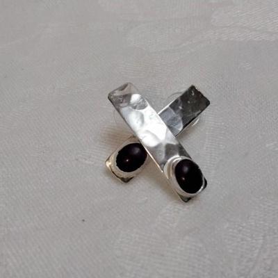 Willie Saiz Navajo Silversmith Sugilite Hammered 925 Earrings