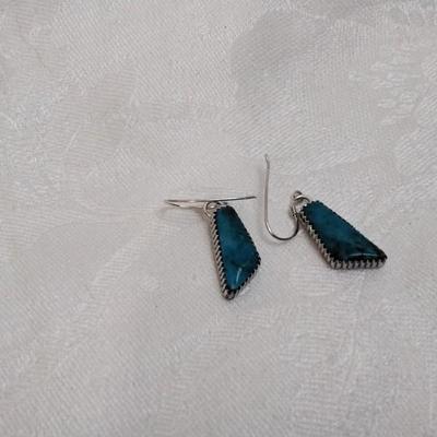 Running Bear Navajo Turquoise 925 Earrings