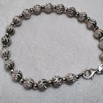 Frosted Artistic 925 Bead 7" Bracelet