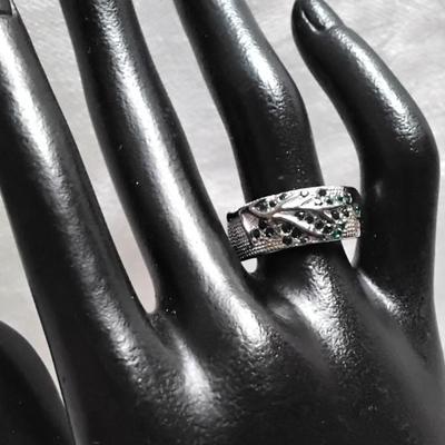 Vintage Emeralds On A Winding Vine 925 Ring Size 8.5