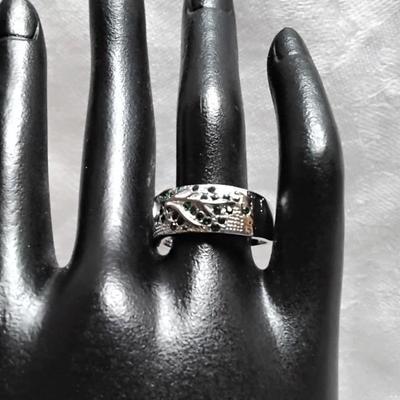 Vintage Emeralds On A Winding Vine 925 Ring Size 8.5