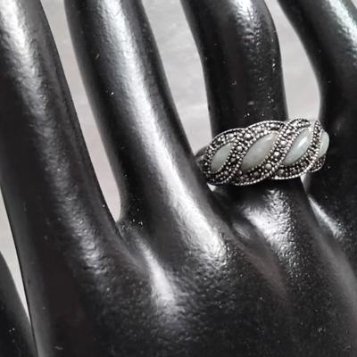 Vintage Jade And Marcasite 925 Ring Size 8