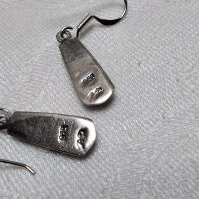Vintage Mother Of Pearl And Onyx Earrings