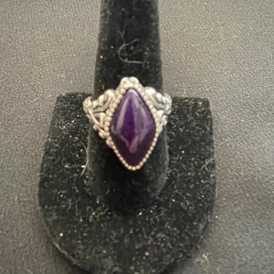 CAROLYN POLLACK STERLING SILVER RING WITH PURPLE STONE