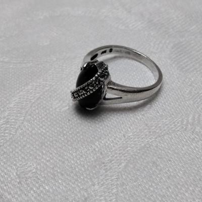 Onyx With Marcasite 925 Ring Size 8