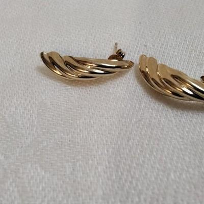 Vintage Unique 14K Gold Ornate Textured Earrings