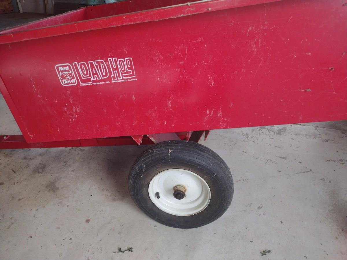 Red Devil Load Hog Pull Behind Dump Wagon