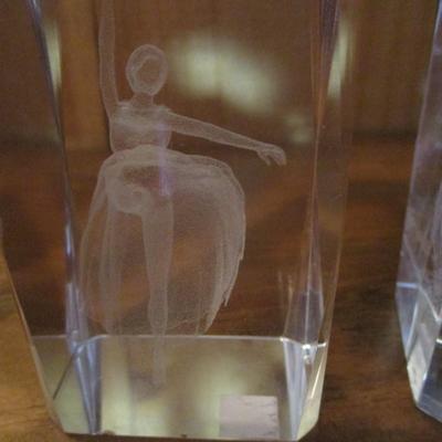 Acrylic Hologram Statuettes