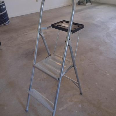 Metal 3' Folding Ladder