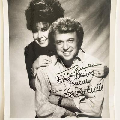 Steve Lawrence and Eydie GormÃ© signed photo