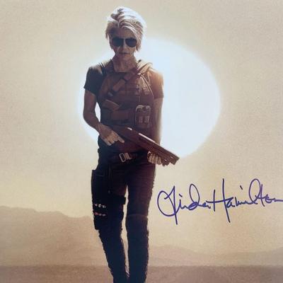 Terminator Linda Hamilton signed movie photo
