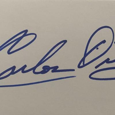 Boxer Carlos Ortiz original signature