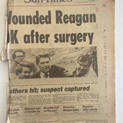Reagan Shot Chicago Tribune Original 1981 Vintage Magazine 