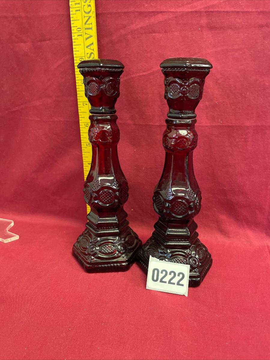 Ruby red candlesticks