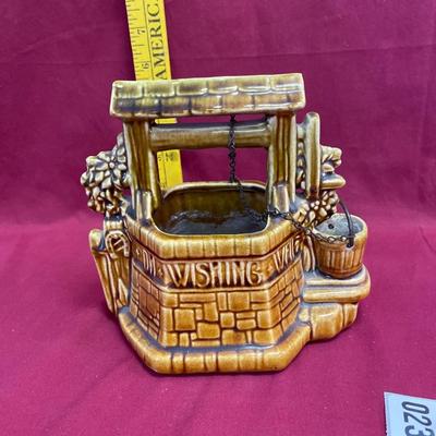 McCoy wishing well planter