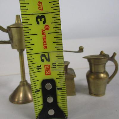 Miniature Brass Grinder Pitcher Oil Lamp