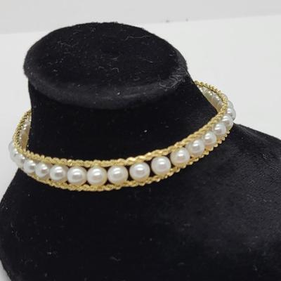LOT7: 10K yellow gold & Cultured Pearl  7