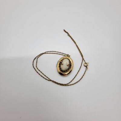 LOT16:  Vintage 1/20th 12K gold filled Chain and Cameo Locket