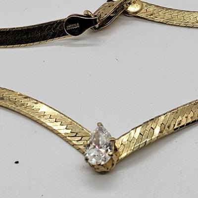 LOT20: Vintage 925 PPC Italy gold Vermeil Chain with Pear shaped CZ Point (14.8g total weight)