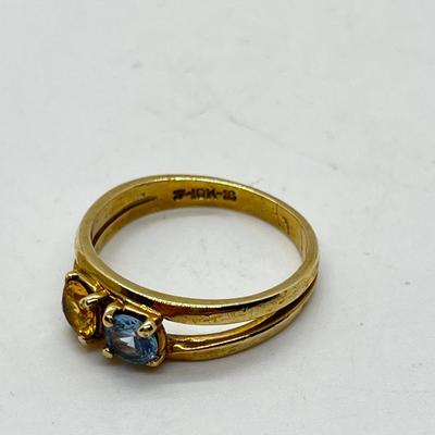 LOT 117: 10K Gold Citrine/Blue Stone Size 7 Ring - 3.1 gtw